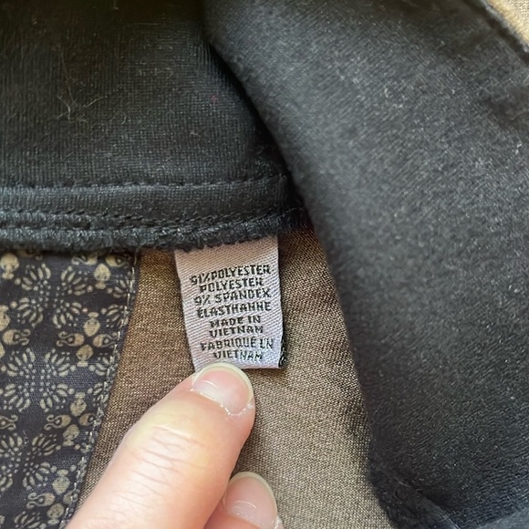 Nicoby Quarter Zip Long Sleeve Size Large - Picture 7 of 9